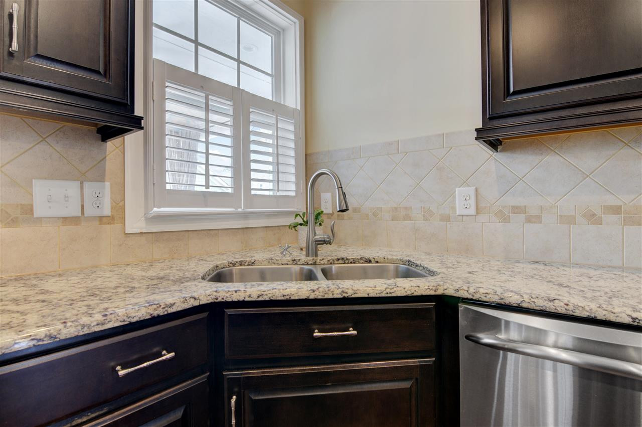 1585 Fullerton Place Raleigh, NC 27607 - Photo 12 of 30 Photo 12
