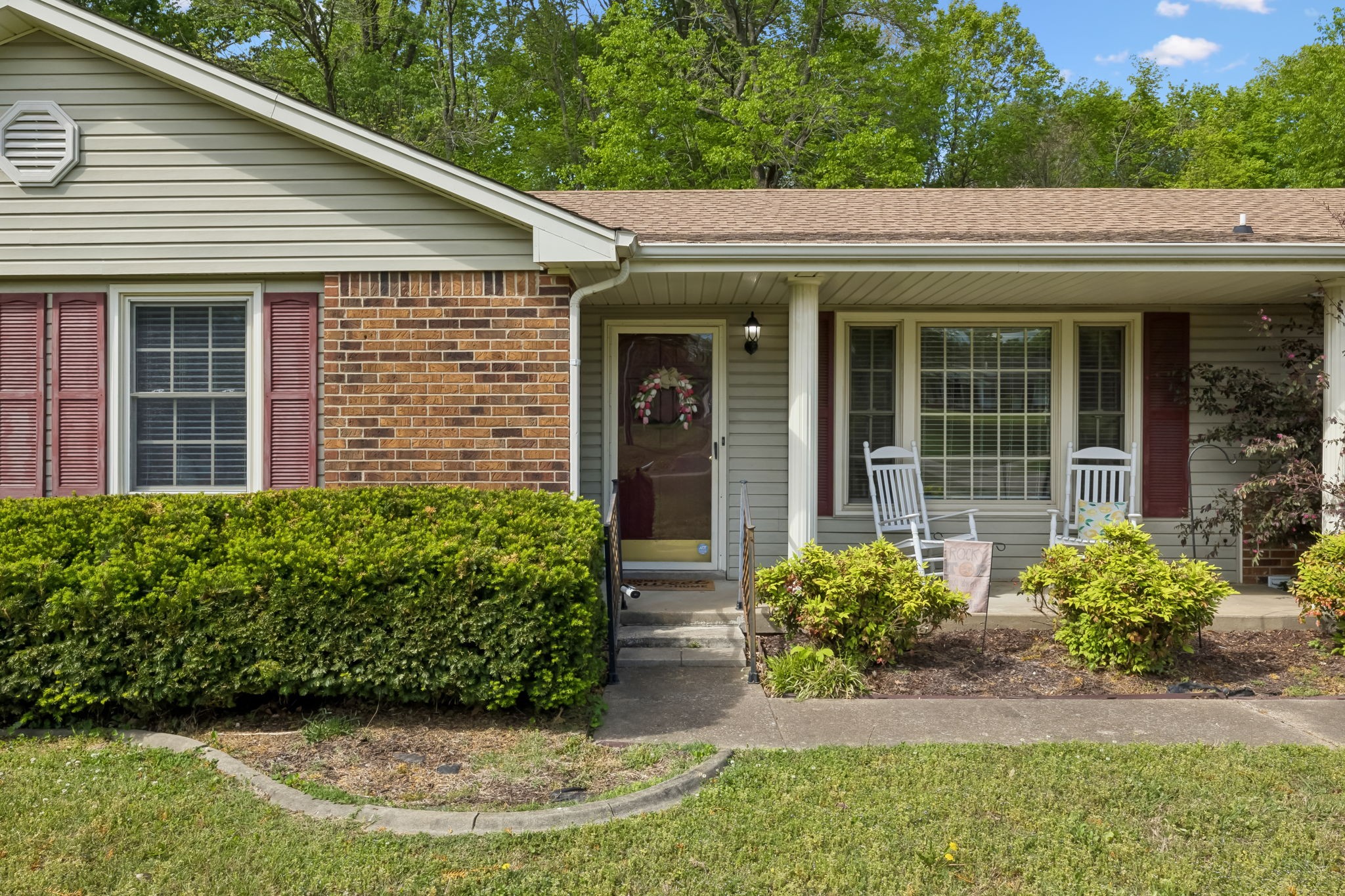444 Bryan Road Clarksville, TN 37043 - Photo 4 of 51 Gallery Image 4
