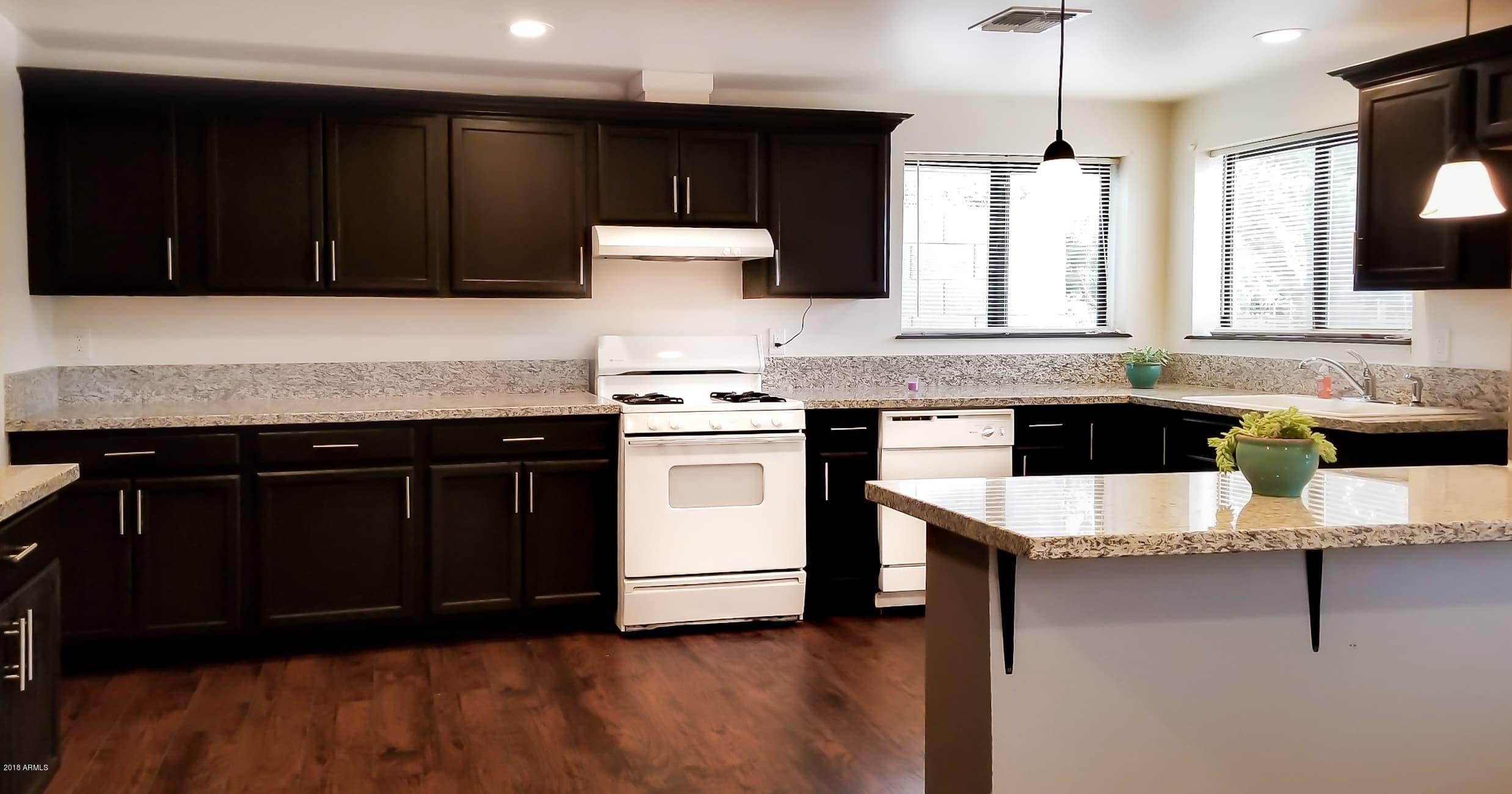 2004 West Ocotillo Road Phoenix, AZ 85015 - Photo 2 of 17 kitchen