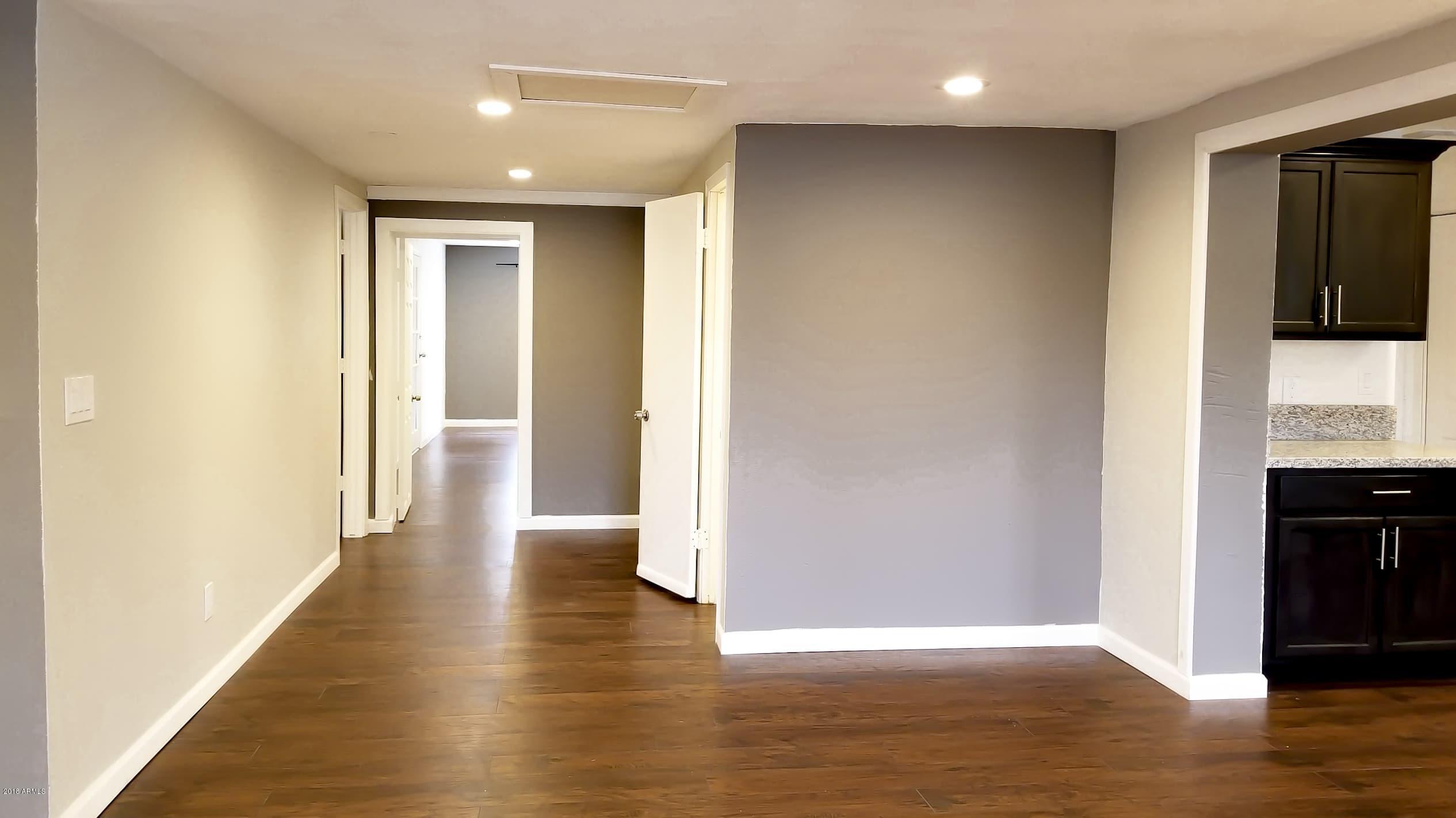 2004 West Ocotillo Road Phoenix, AZ 85015 - Photo 5 of 17 hall