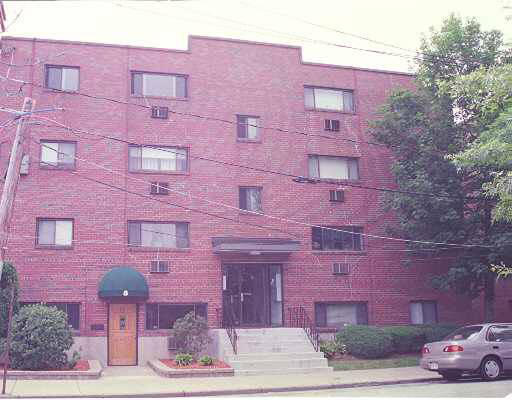8 R Riverside Street Watertown, MA 02472 - Photo 1 of 1 Gallery Image 1