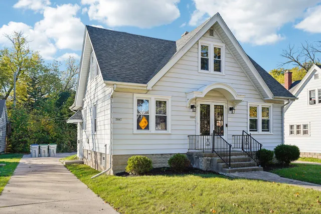 $174,400 | 5847 North 40th Street, Unit 5849, Milwaukee, WI 53209