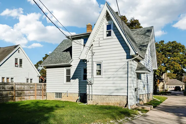 $174,400 | 5847 North 40th Street, Unit 5849, Milwaukee, WI 53209