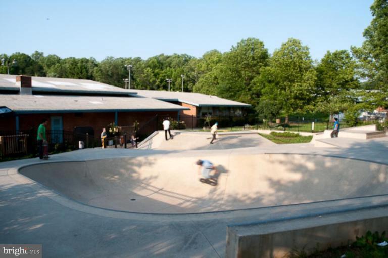 14 Ridge Road, Unit L Greenbelt, MD 20770 - Photo 5 of 20 Skateboard Park