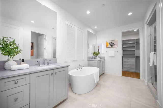 $2,800,000 | 111 Reflection, Irvine, CA 92620