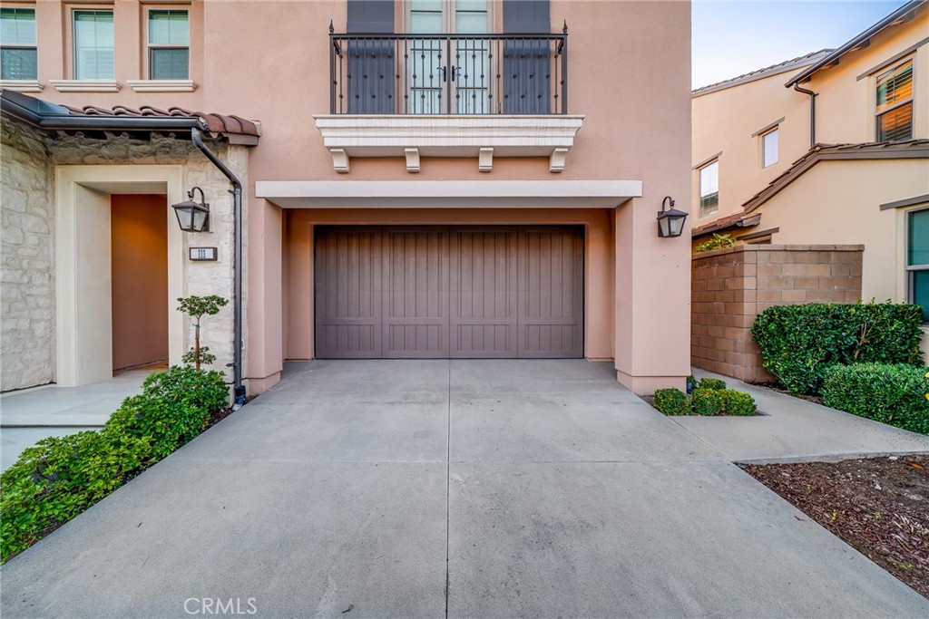 111 Reflection Irvine, CA 92620 - Photo 4 of 35
