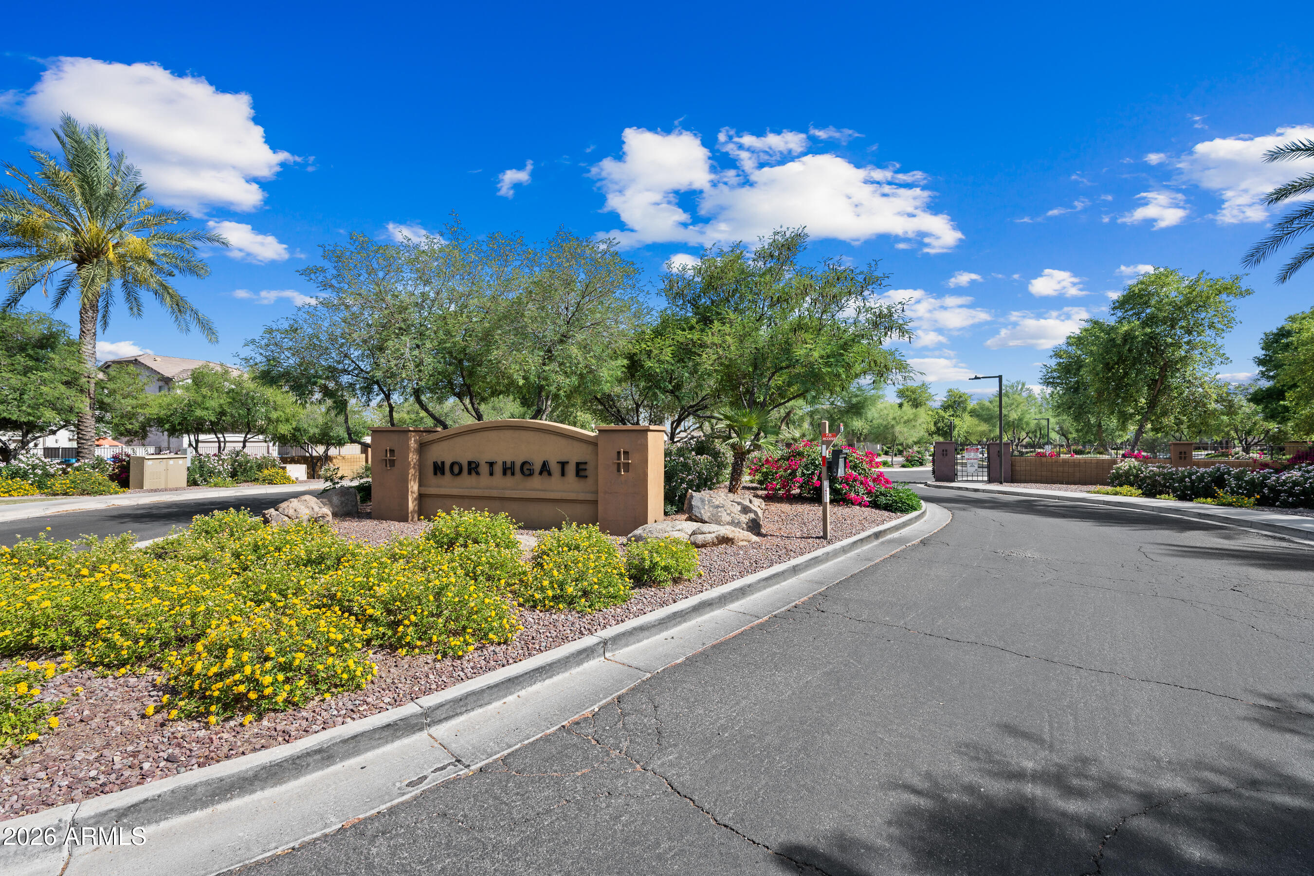 1948 West Davis Road Phoenix, AZ 85023 - Photo 45 of 52 1-1948WDR-ocupix-Comm