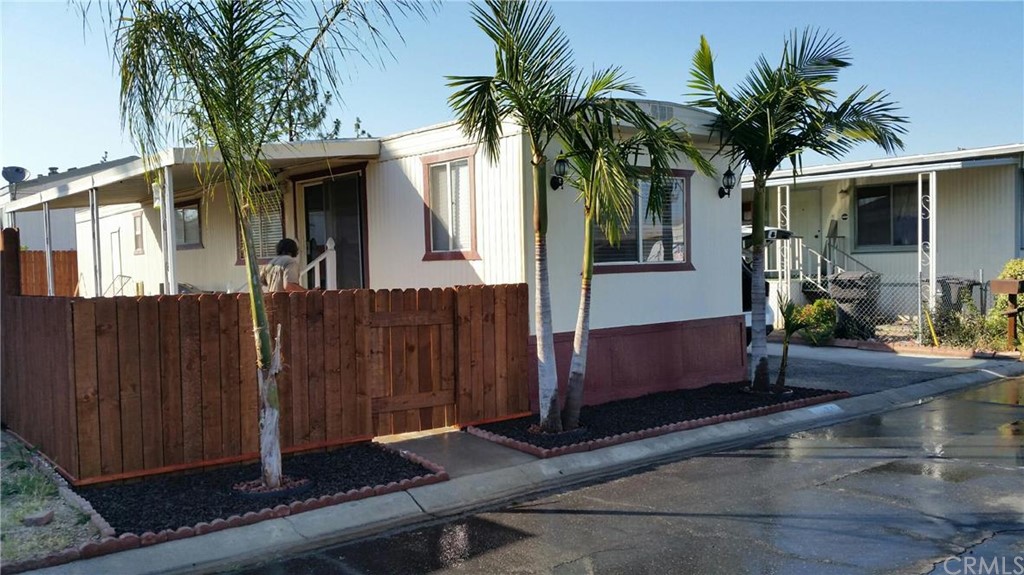 3883 Buchanan Street, Unit 84 Riverside, CA 92503 - Photo 1 of 1