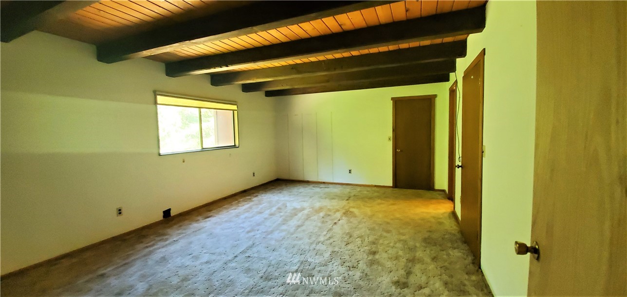 5787 Langley Road Langley, WA 98260 - Photo 10 of 19 Gallery Image 10