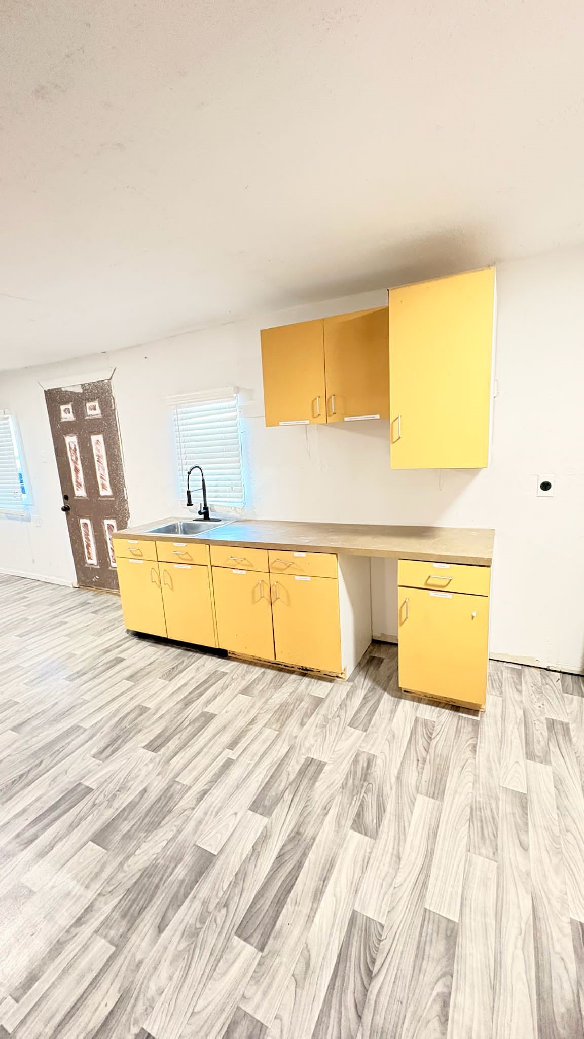 335 Delaware Street Houston, TX 77029 - Photo 22 of 26