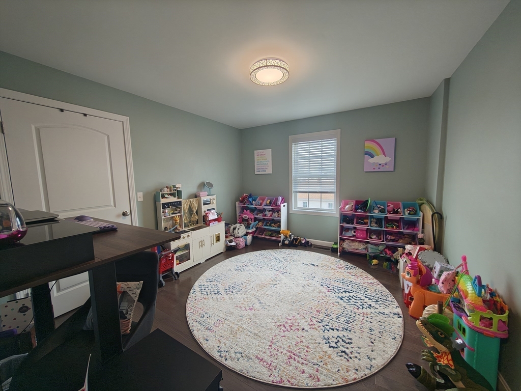 100 Bailey Street Fall River, MA 02724 - Photo 23 of 42