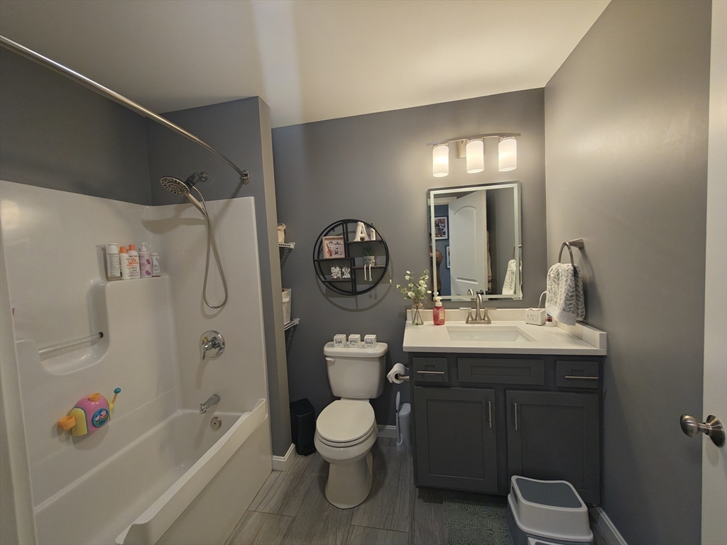 100 Bailey Street Fall River, MA 02724 - Photo 24 of 42