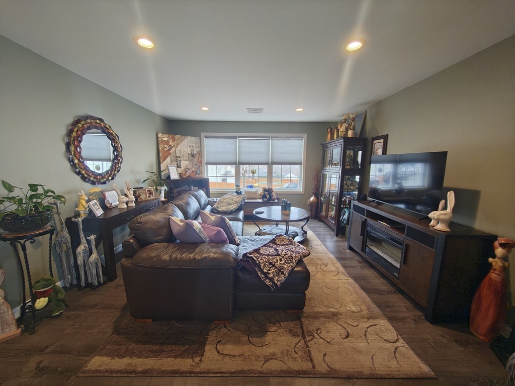 100 Bailey Street Fall River, MA 02724 - Photo 26 of 42