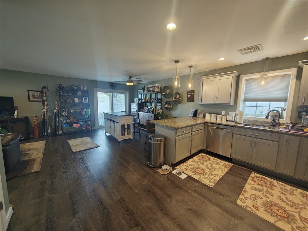 100 Bailey Street Fall River, MA 02724 - Photo 29 of 42