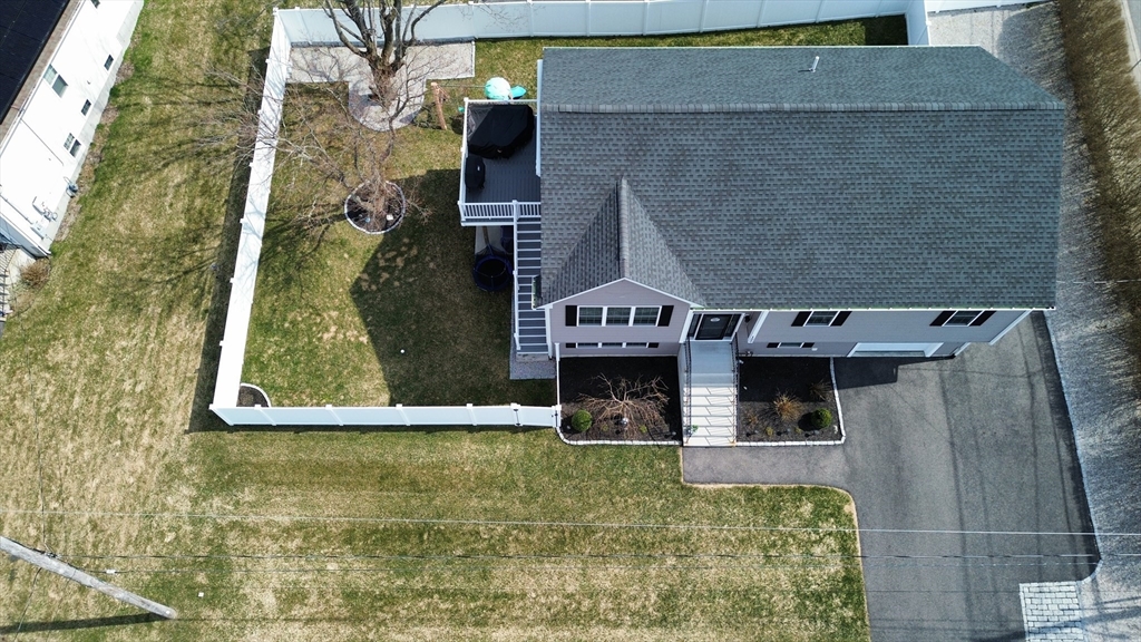 100 Bailey Street Fall River, MA 02724 - Photo 4 of 42