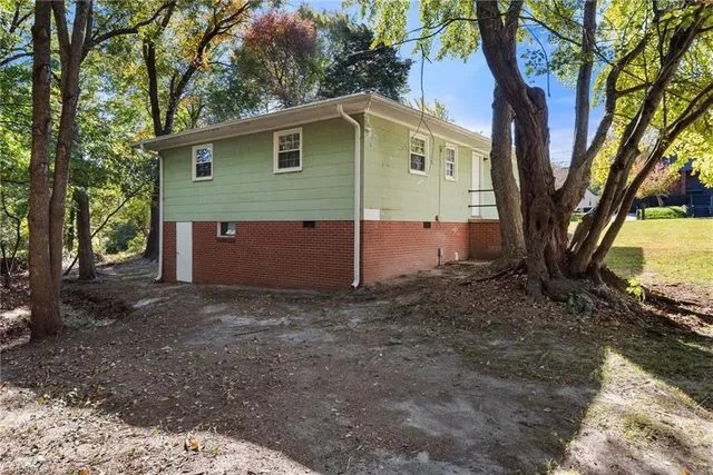 $240,000 | 916-918 Harris Street, Burlington, NC 27217