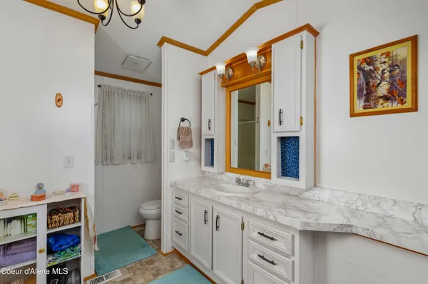 $167,000 | 469010 Highway 95 Sagle Id 83860, Unit 34, Sagle, ID 83860