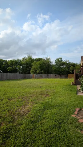 $89,500 | 251 Goodson Drive, Houston, TX 77060
