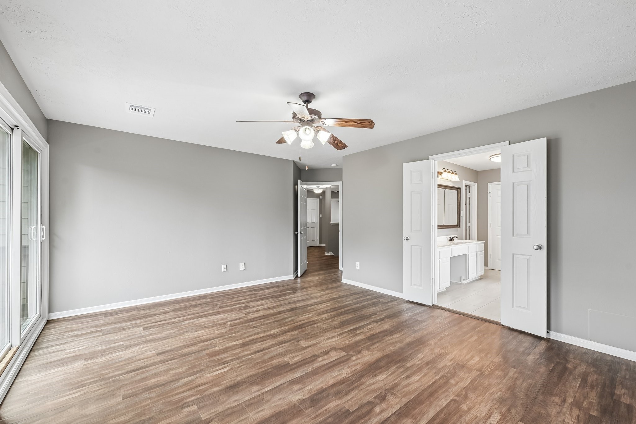 4519 Bridgestone Point Drive Spring, TX 77389 - Photo 26 of 42 Primary bedroom