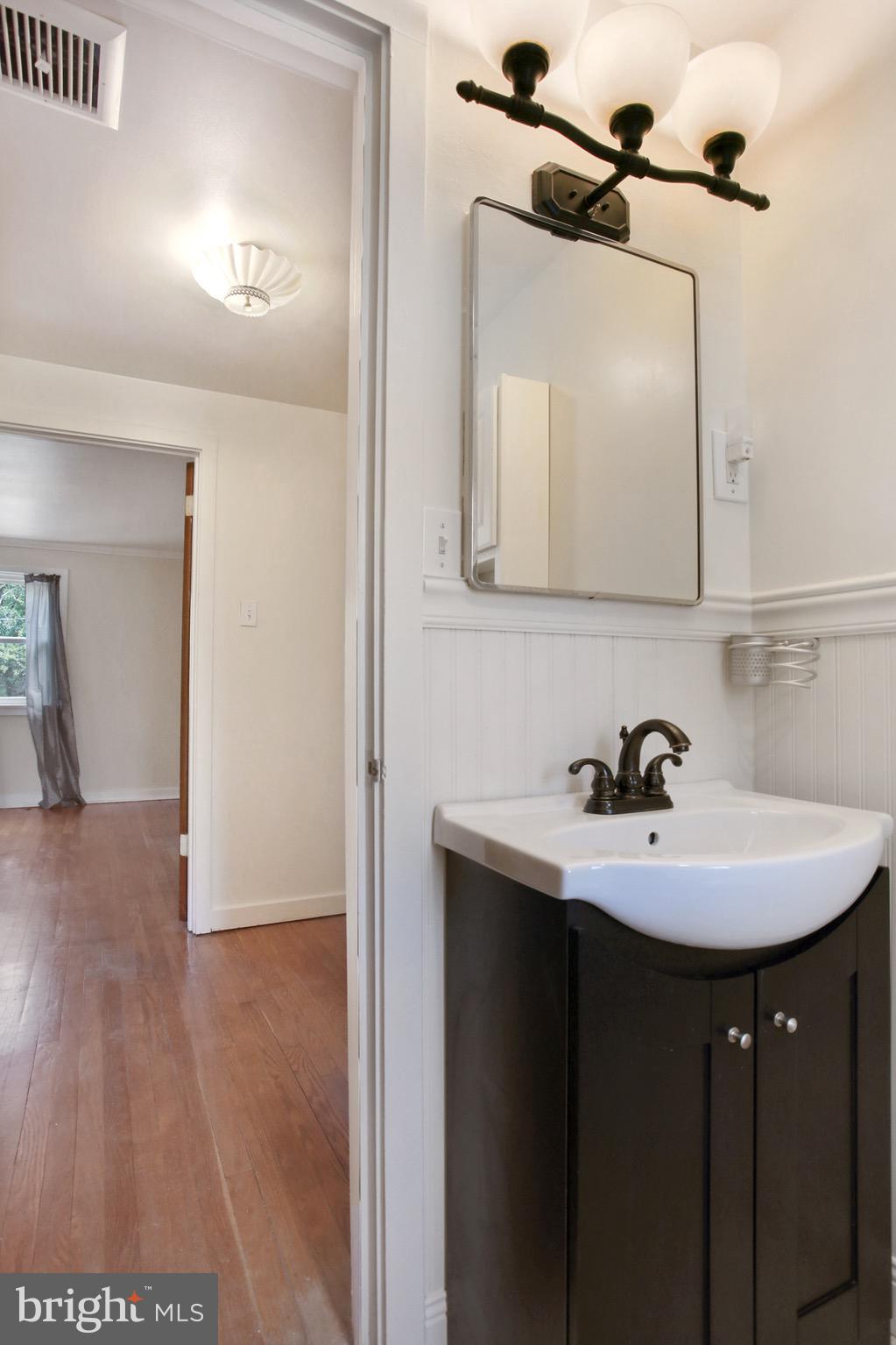 2115 Rudy Road Harrisburg, PA 17104 - Photo 22 of 35 Bath