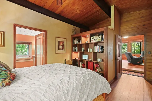 $749,000 | 867 Ski Acres Drive, Blowing Rock, NC 28605