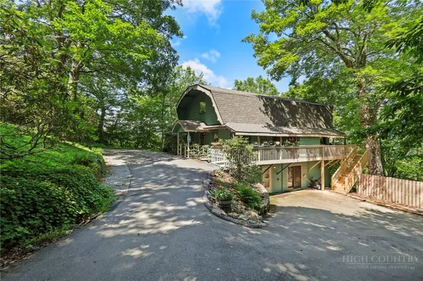 $749,000 | 867 Ski Acres Drive, Blowing Rock, NC 28605