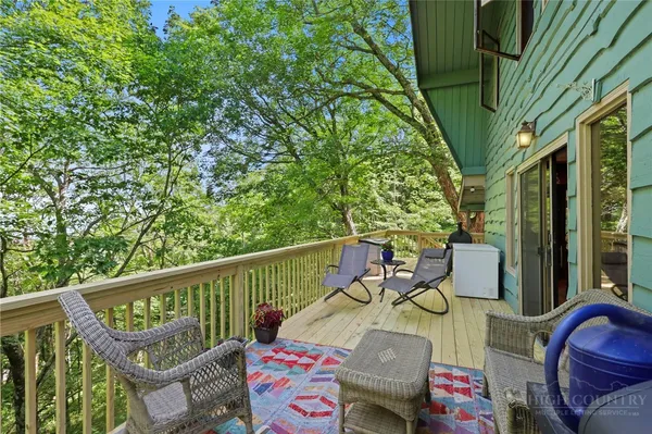 $749,000 | 867 Ski Acres Drive, Blowing Rock, NC 28605