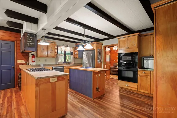 $749,000 | 867 Ski Acres Drive, Blowing Rock, NC 28605