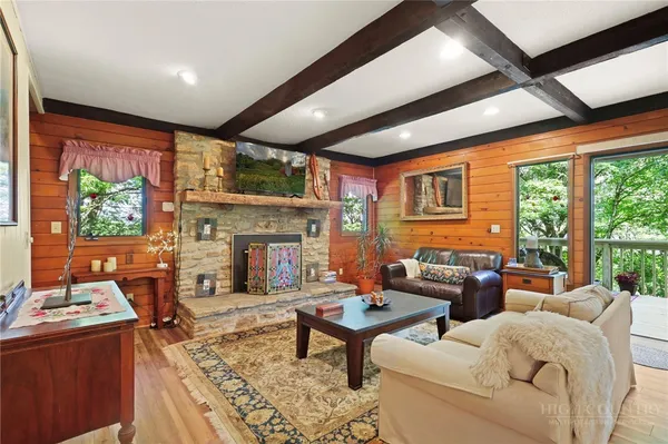 $749,000 | 867 Ski Acres Drive, Blowing Rock, NC 28605