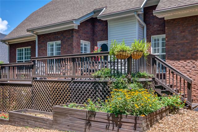 133 Ridgeview Trace Hendersonville, TN 37075 - Photo 17 of 20 The owners have put over $20,000 in extra landscaping and upgrades to this fabulous yard including landscaping lights, raised flower beds that are perfect for gardening and a private fence.