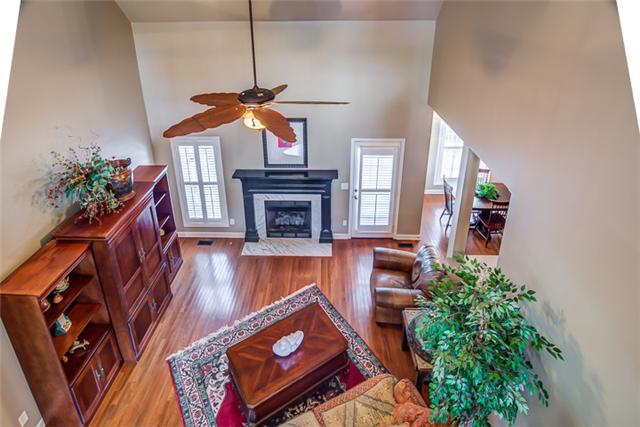 133 Ridgeview Trace Hendersonville, TN 37075 - Photo 6 of 20 Beautiful neutral paint colors and hardwoods will complement many decorating styles.