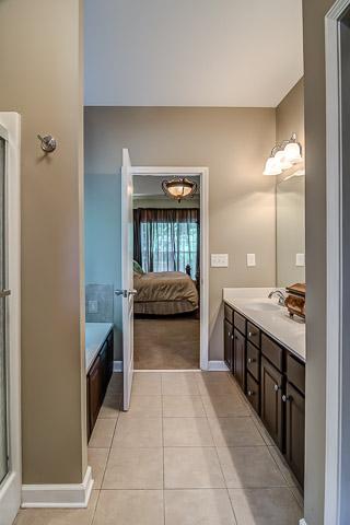 133 Ridgeview Trace Hendersonville, TN 37075 - Photo 10 of 20 The Master Suite has separate whirlpool tub and shower, double vanities and a HUGE closet with built-ins.
