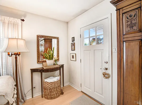 $355,000 | 1574 Yardley Street, Santa Rosa, CA 95403