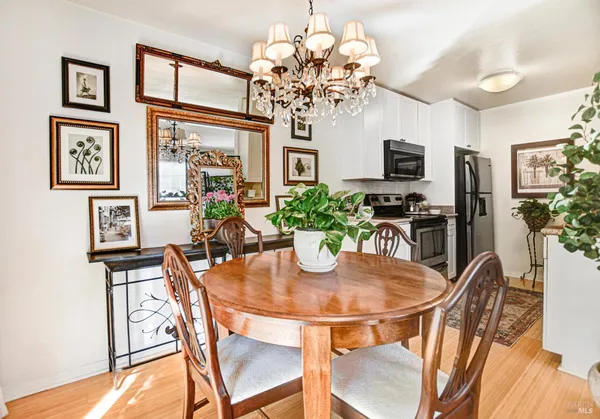 $355,000 | 1574 Yardley Street, Santa Rosa, CA 95403