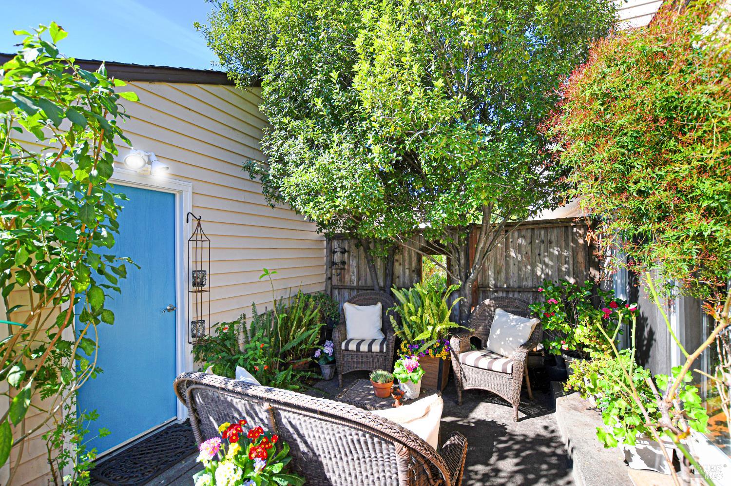 1574 Yardley Street Santa Rosa, CA 95403 - Photo 23 of 30