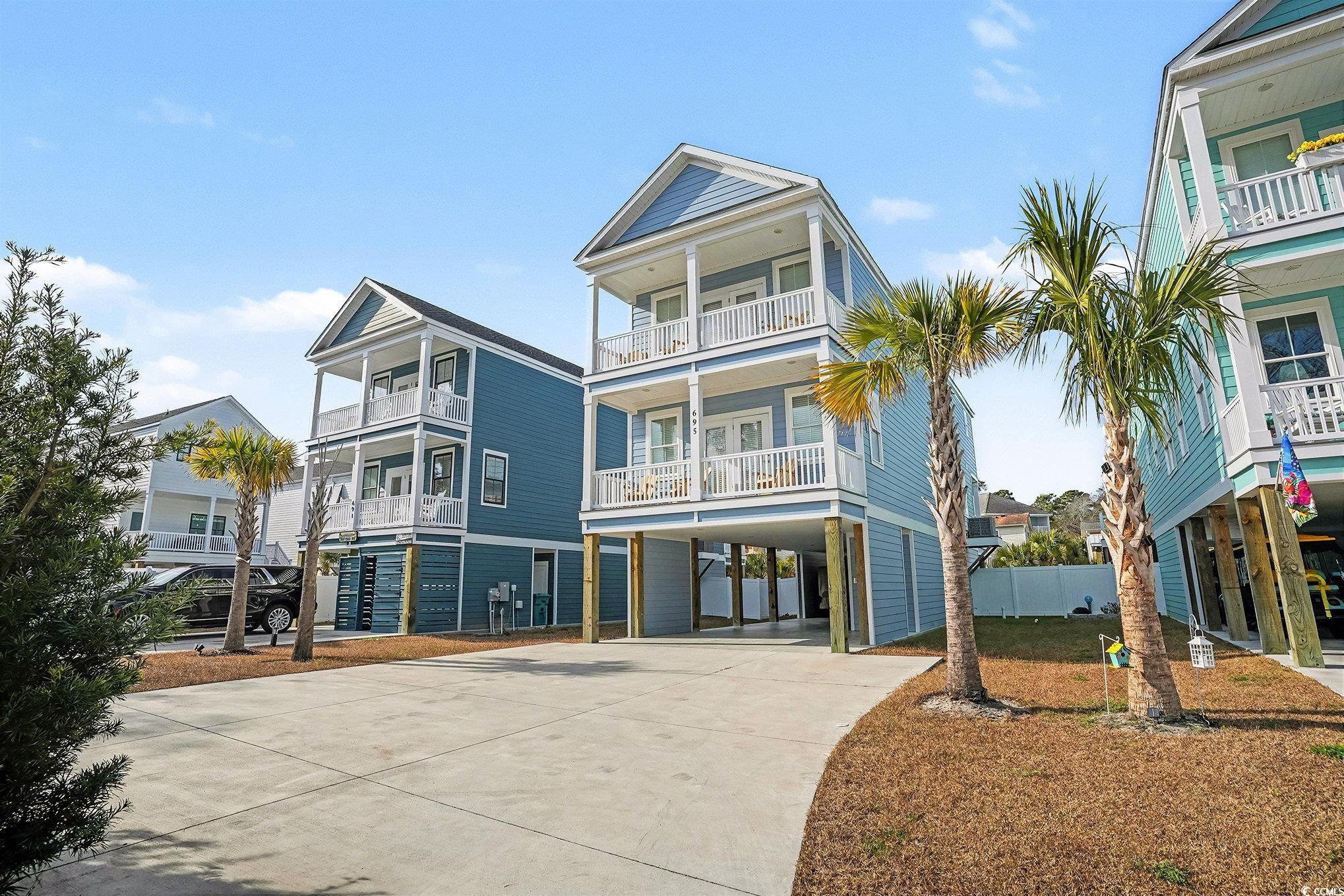 695 Elizabeth Drive Murrells Inlet, SC 29576 - Photo 2 of 40