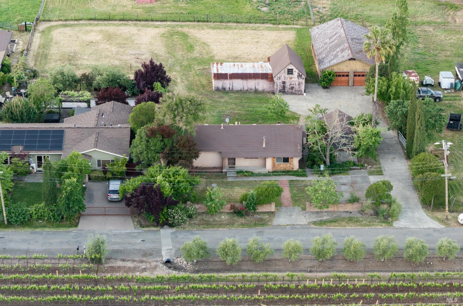 1220 Sperring Road Sonoma, CA 95476 - Photo 2 of 61