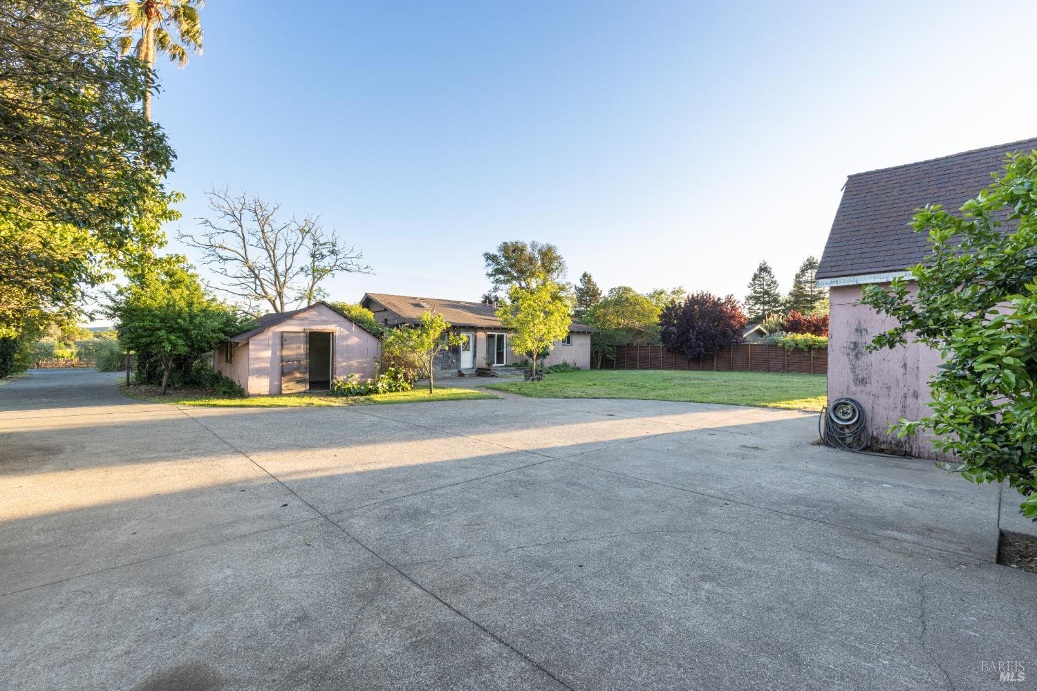 1220 Sperring Road Sonoma, CA 95476 - Photo 40 of 61
