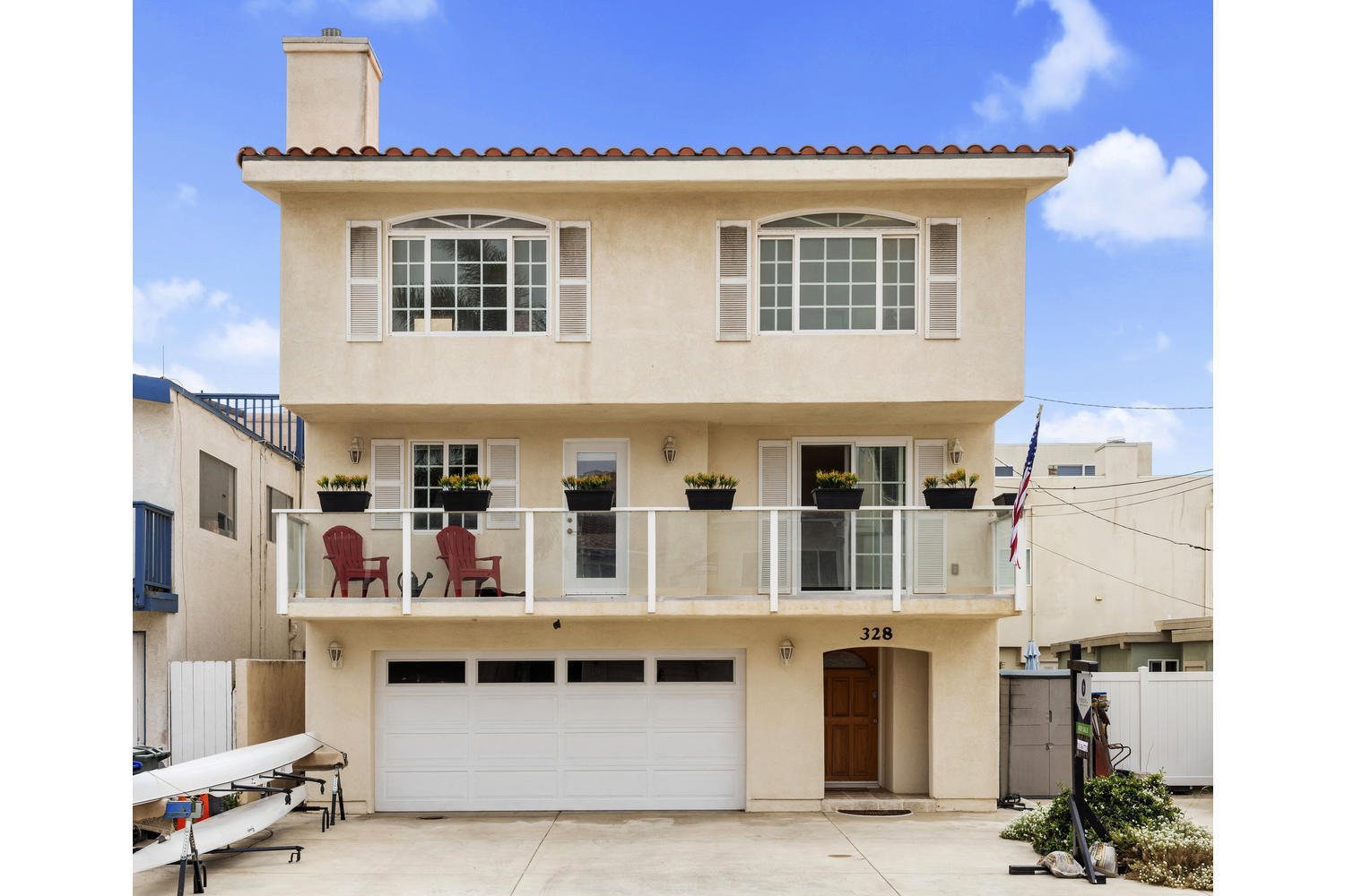 328 Lakeshore Drive Oxnard, CA 93035 - Photo 3 of 43 a front view of a house with balcony