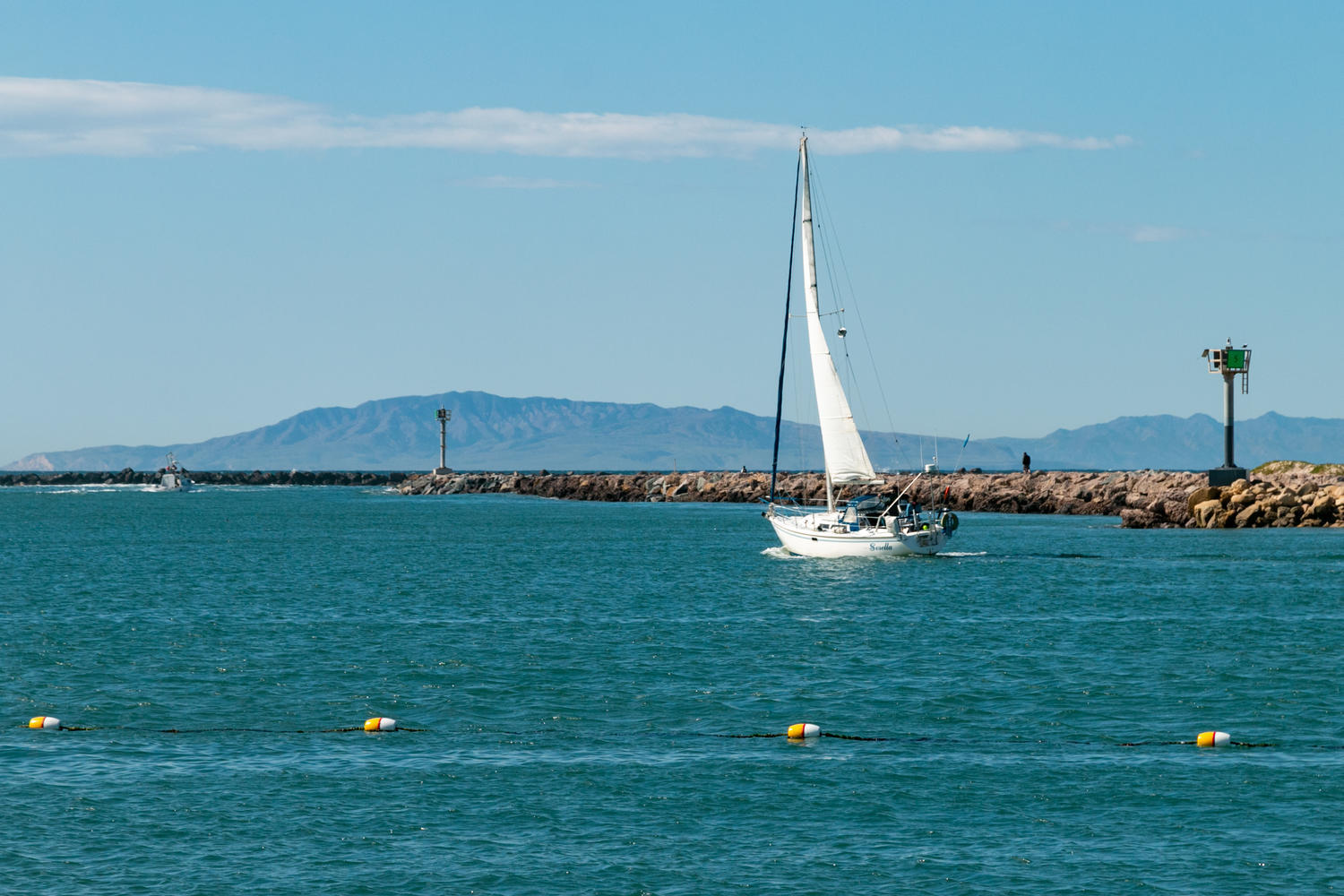 328 Lakeshore Drive Oxnard, CA 93035 - Photo 33 of 43 a view of a golf course with a lake