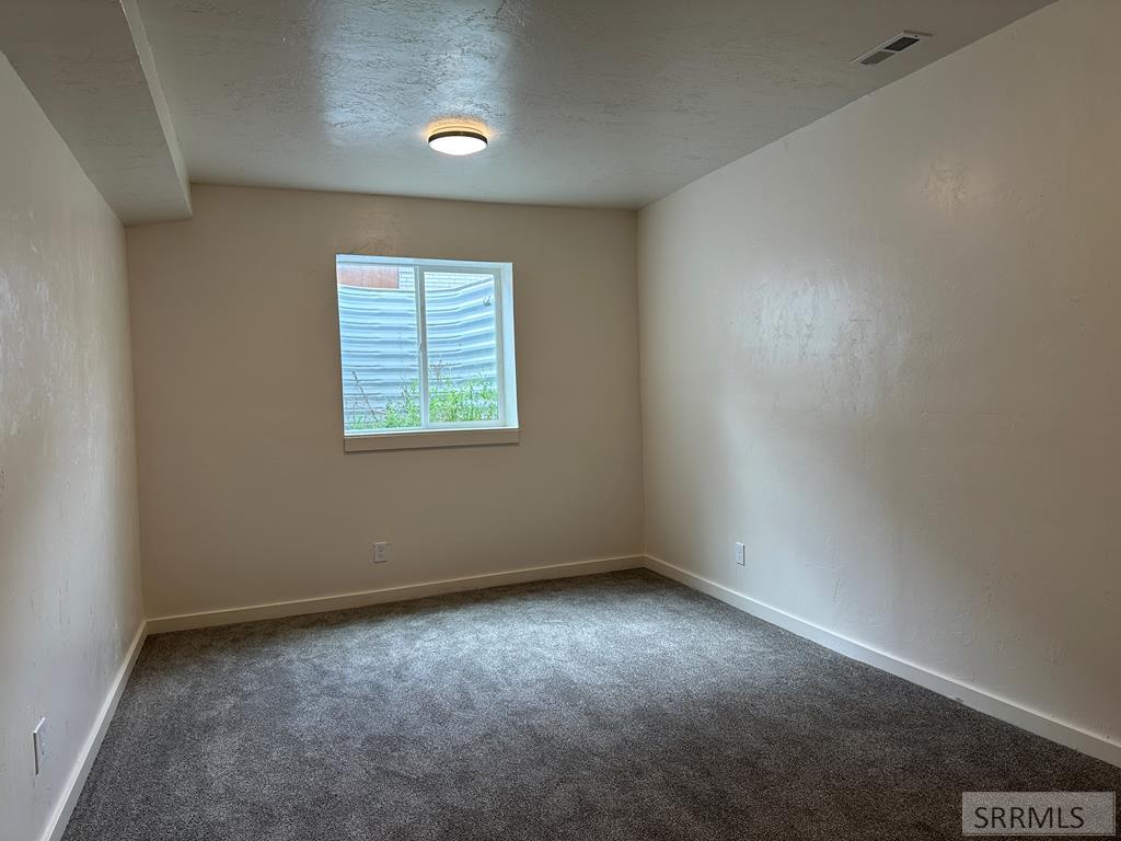 3975 Henderson Lane Pocatello, ID 83201 - Photo 10 of 11