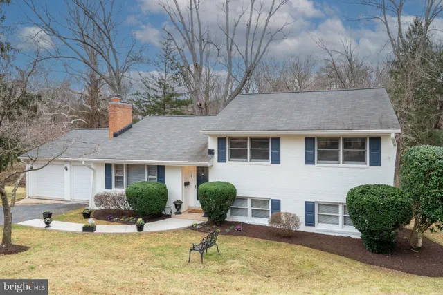 $1,359,888 | 1101 Dead Run Drive, McLean, VA 22101