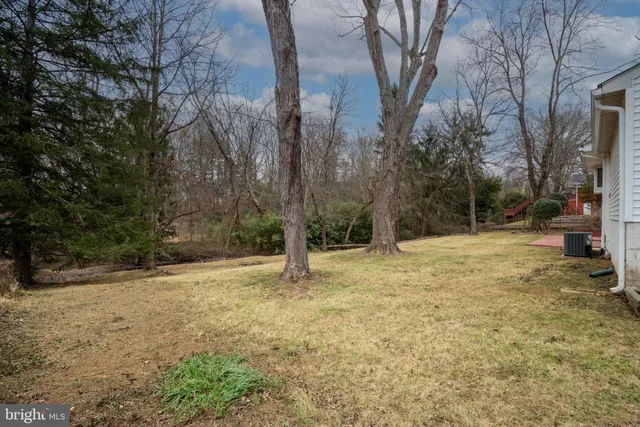 $1,359,888 | 1101 Dead Run Drive, McLean, VA 22101