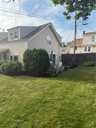 $5,000 | 16 Dudley Avenue, Unit 7, Newport, RI 02840