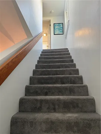 $5,000 | 16 Dudley Avenue, Unit 7, Newport, RI 02840