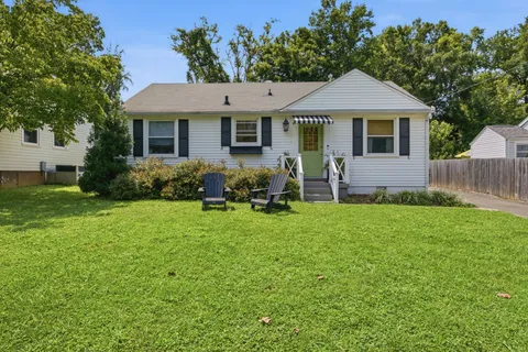 $445,000 | 5625 Meadowcrest Lane, Nashville, TN 37209