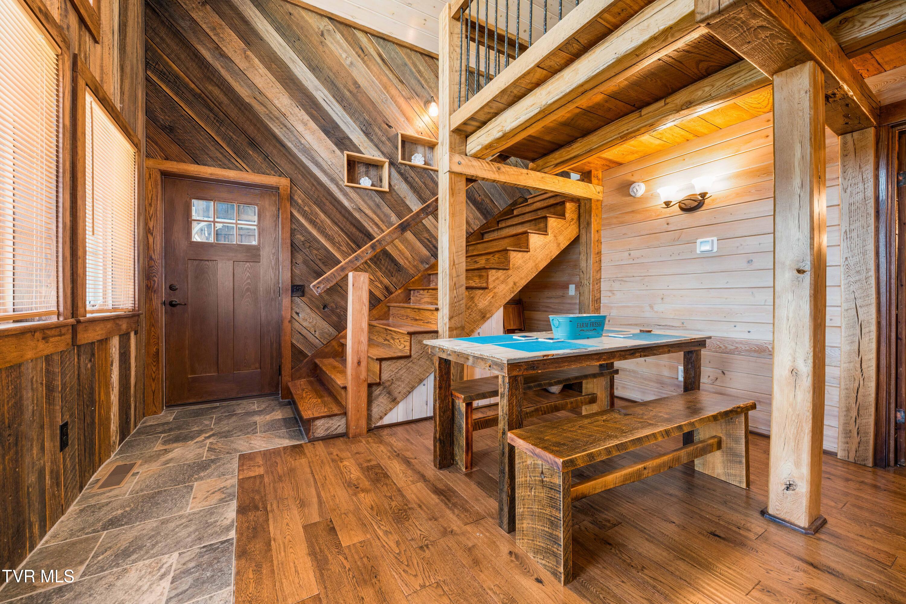 110 North River Lane Butler, TN 37640 - Photo 23 of 50 110 North River Shores (68 of 79)