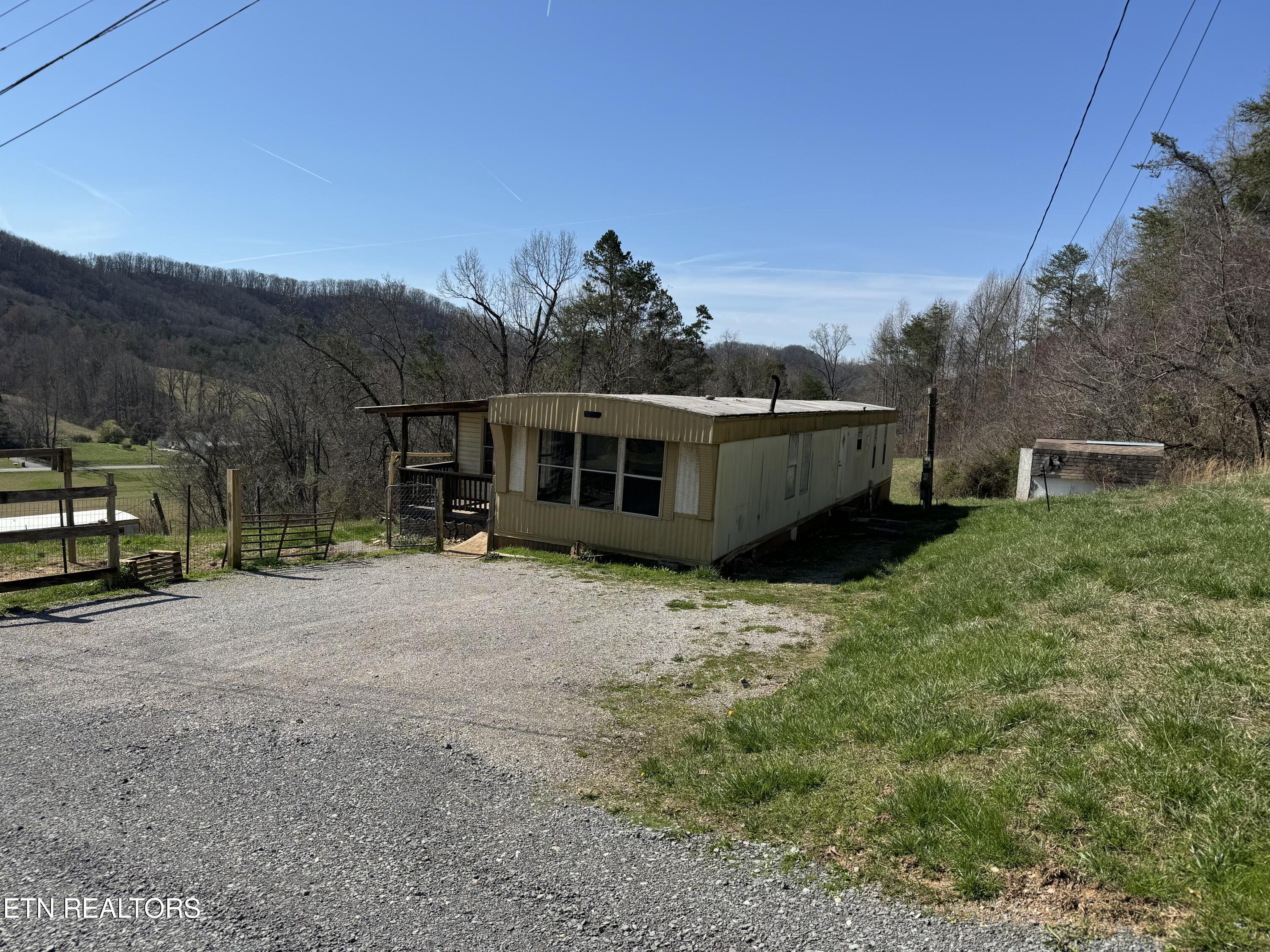 304 Beard Valley Road Maynardville, TN 37807 - Photo 1 of 2 IMG_8594