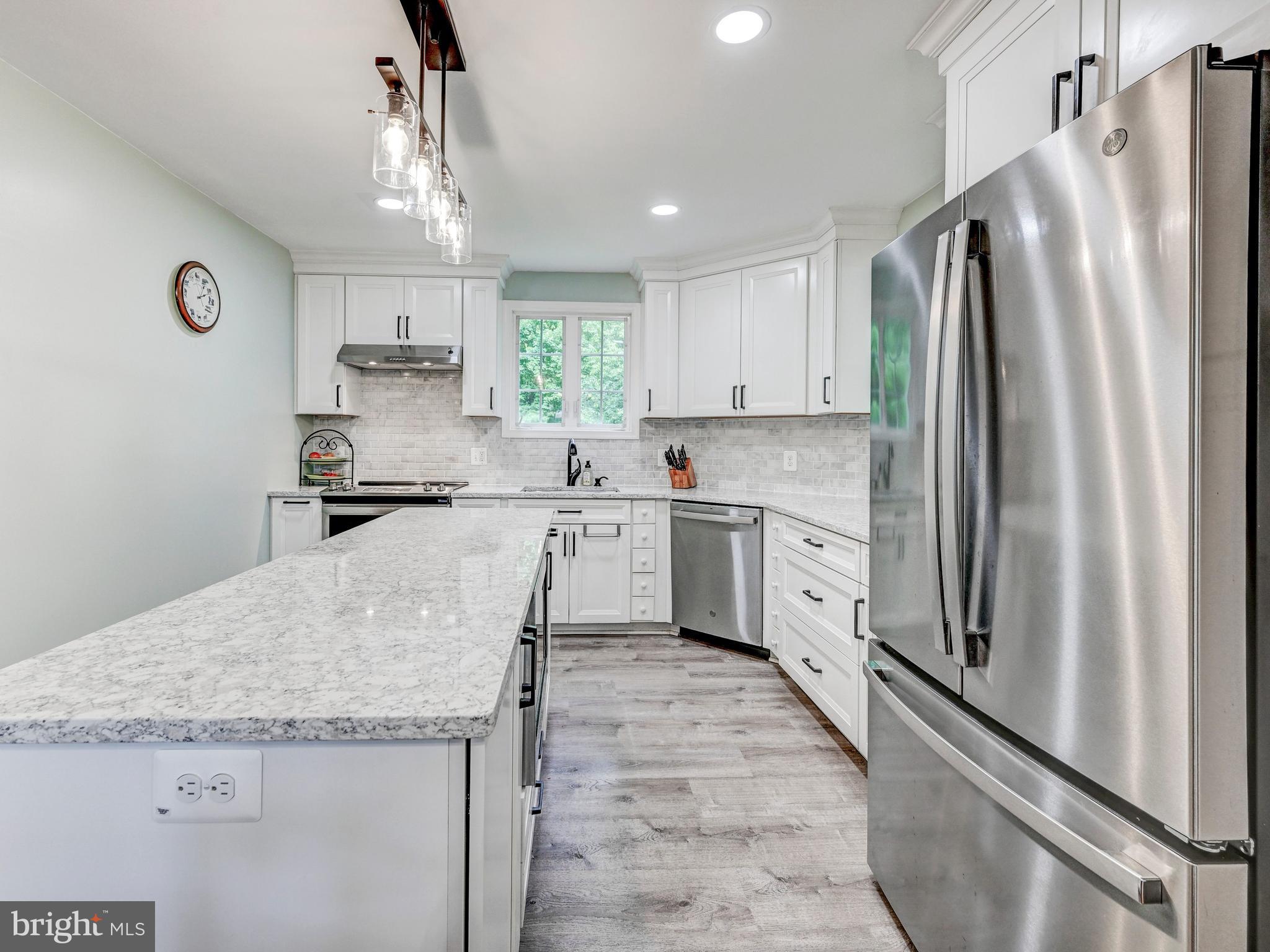 306 Kauffman Road Parkton, MD 21120 - Photo 9 of 37