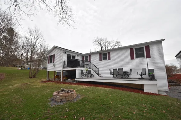 $439,900 | 9 Maple Manor, Vergennes, VT 05491